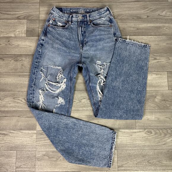 American Eagle Outfitters Denim - American Eagle Baggy Jeans Straight Leg High Rise Ripped Medium Wash sz 4